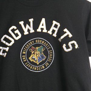 Short Sleeve TShirt HOGWARTS - Size Adult M - Black